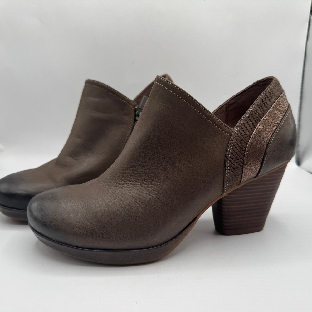 Dansko Maria Ankle Booties Women 40 Brown Leather Block Heel Side Zip 3811872000